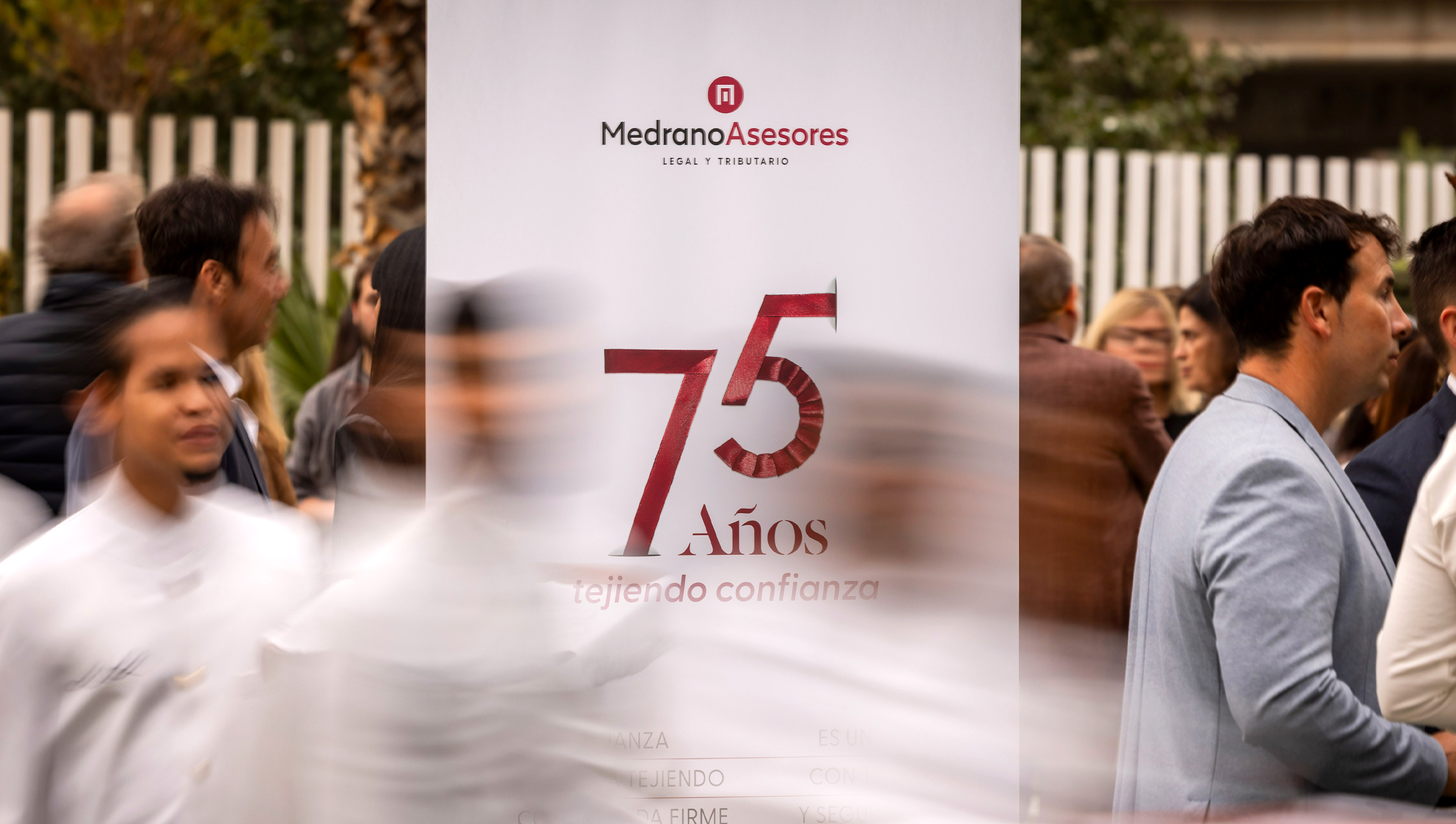 Imagen del 75 Aniversario en Roll Up